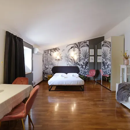 Elinor's Little Refuge Buddyrent Apartment *