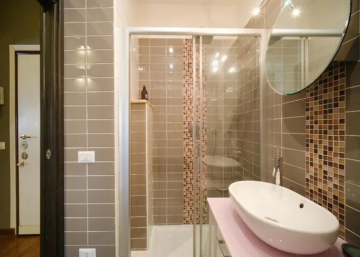 Apartment Elinor's Little Refuge Buddyrent Rom